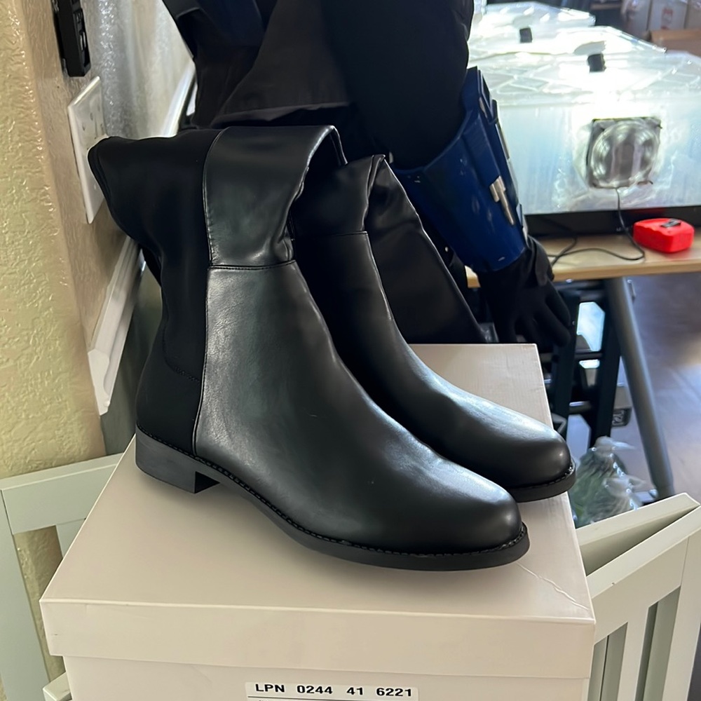 Just Fab boots